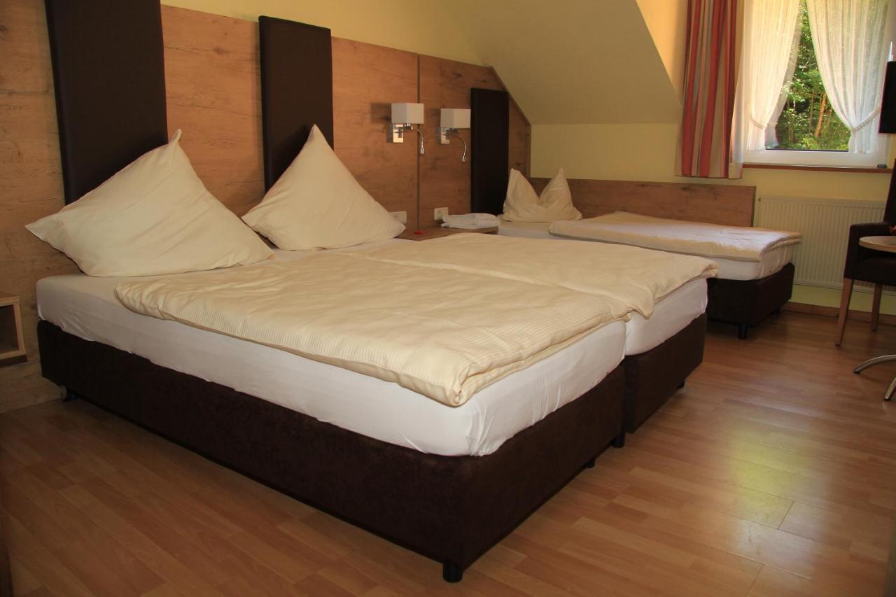 Waldhotel Albachmuehle Mit Albacher Stuben Wasserliesch